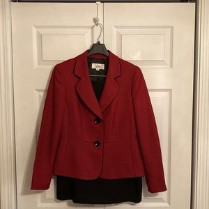 Le Suit Black & Red 2-pc Skirt Set